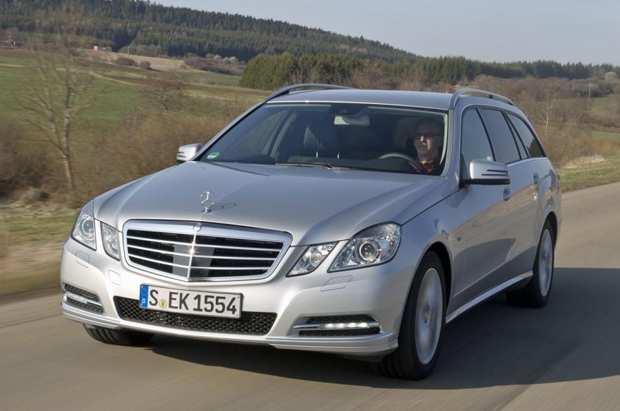  Mercedes-Benz E300 BlueTEC Hybrid 2012 года  (фото 3 из 60)